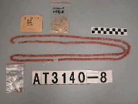 藏品(瑪瑙珠胸飾)的圖片